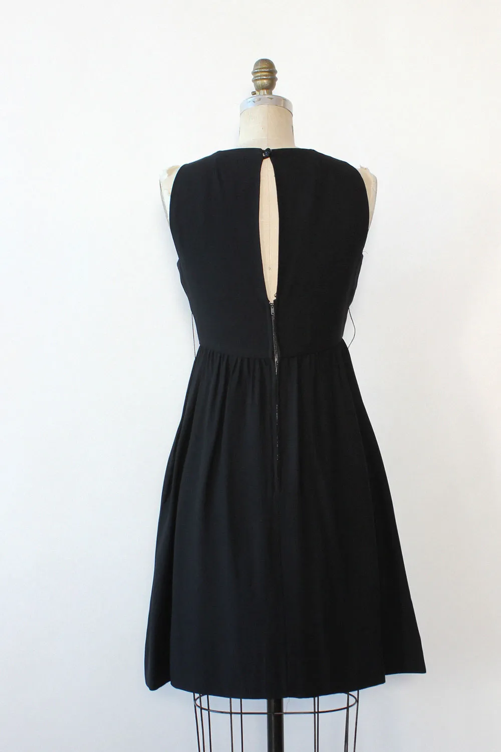 1960s V-neck Pocket Dress S/M