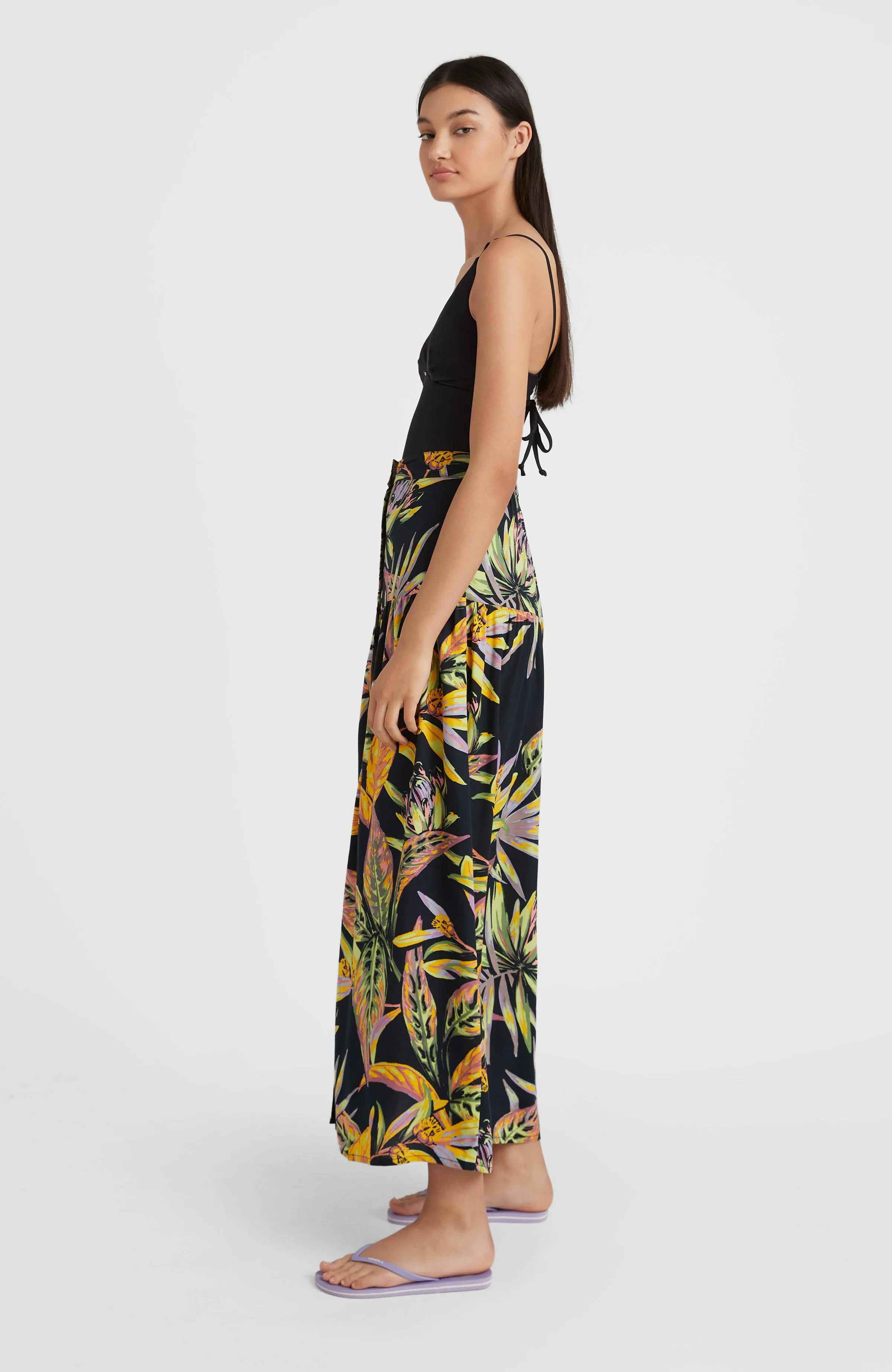 Alofa Maxi Skirt | Black Tropical Flower