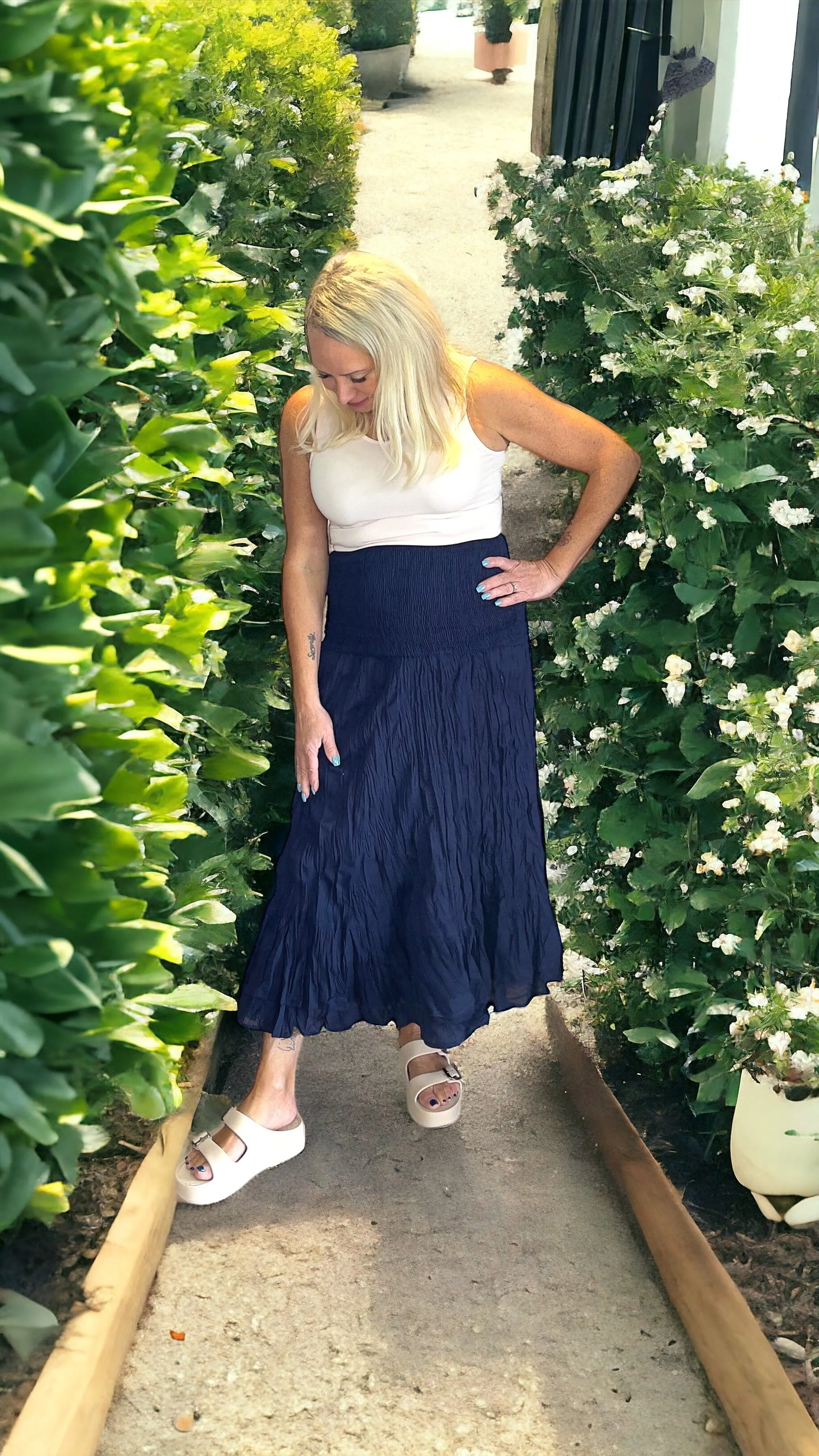 ELASTIC WAIST INDIGO COTTON SKIRT