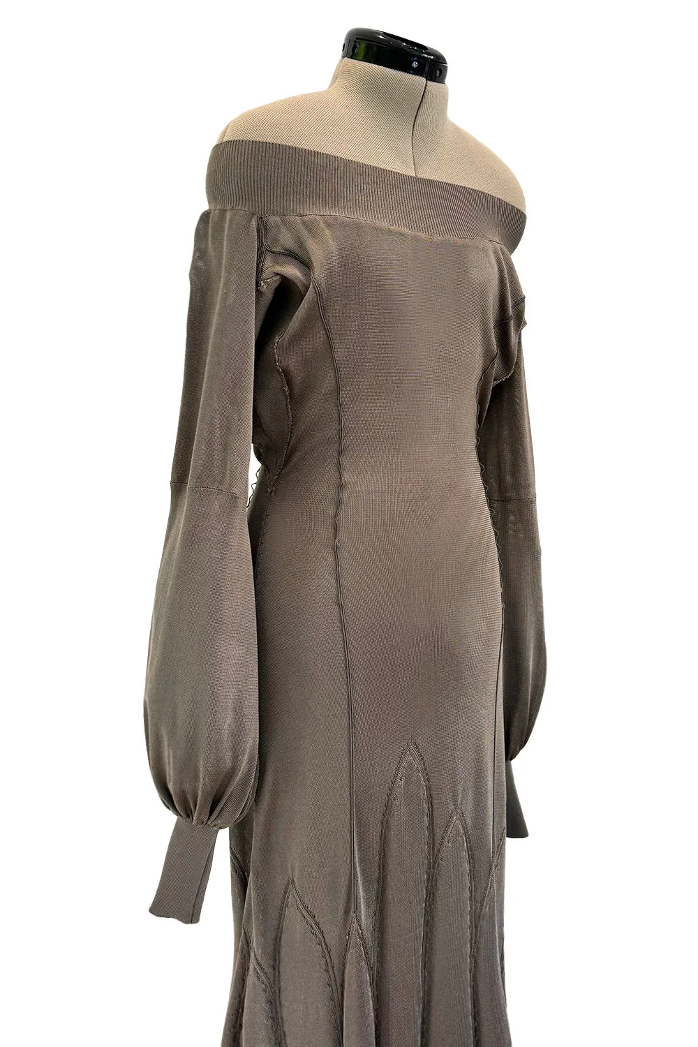 Gorgeous Fall 2004 Alexander McQueen  'Pantheon Ad Lecum' Runway Off Shoulder Knit Dress