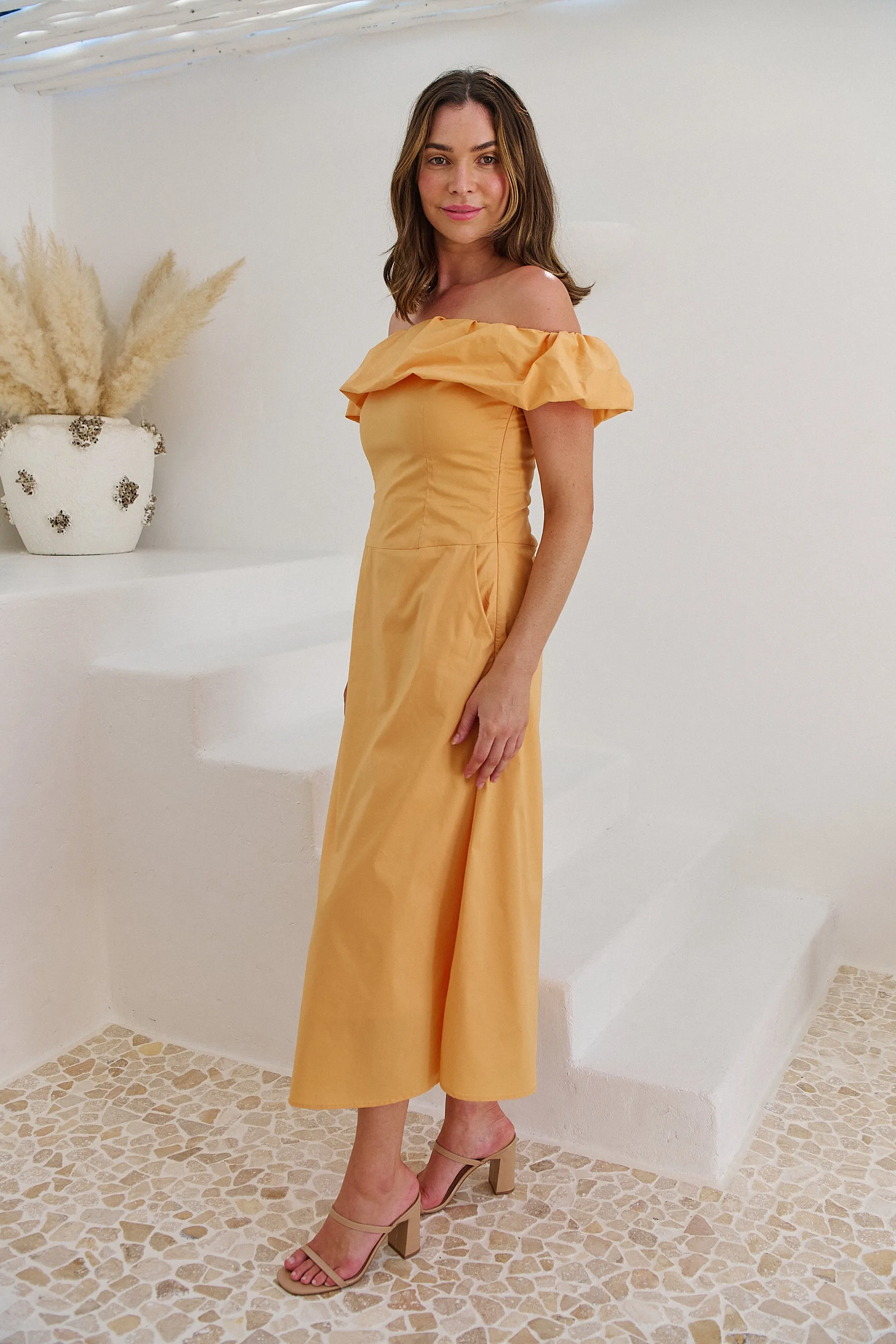 Kaede Peach Off Shoulder Maxi Dress