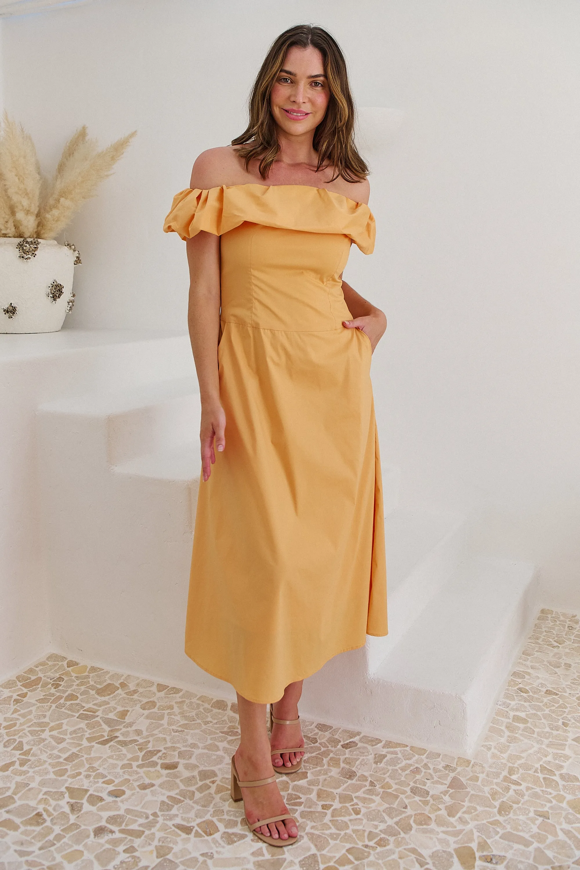 Kaede Peach Off Shoulder Maxi Dress