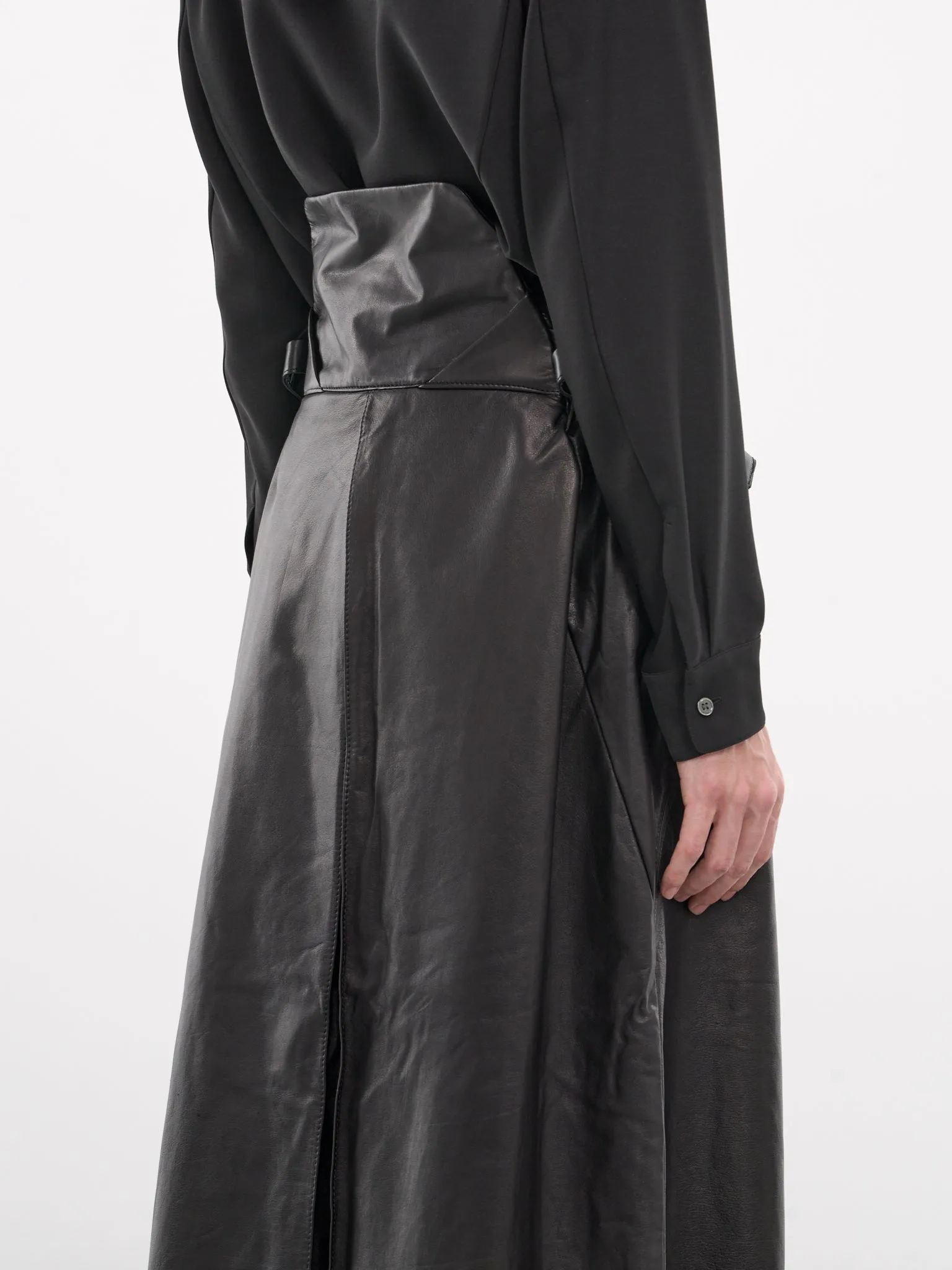 Leather Pleated Skirt (AJP2403-BLACK)