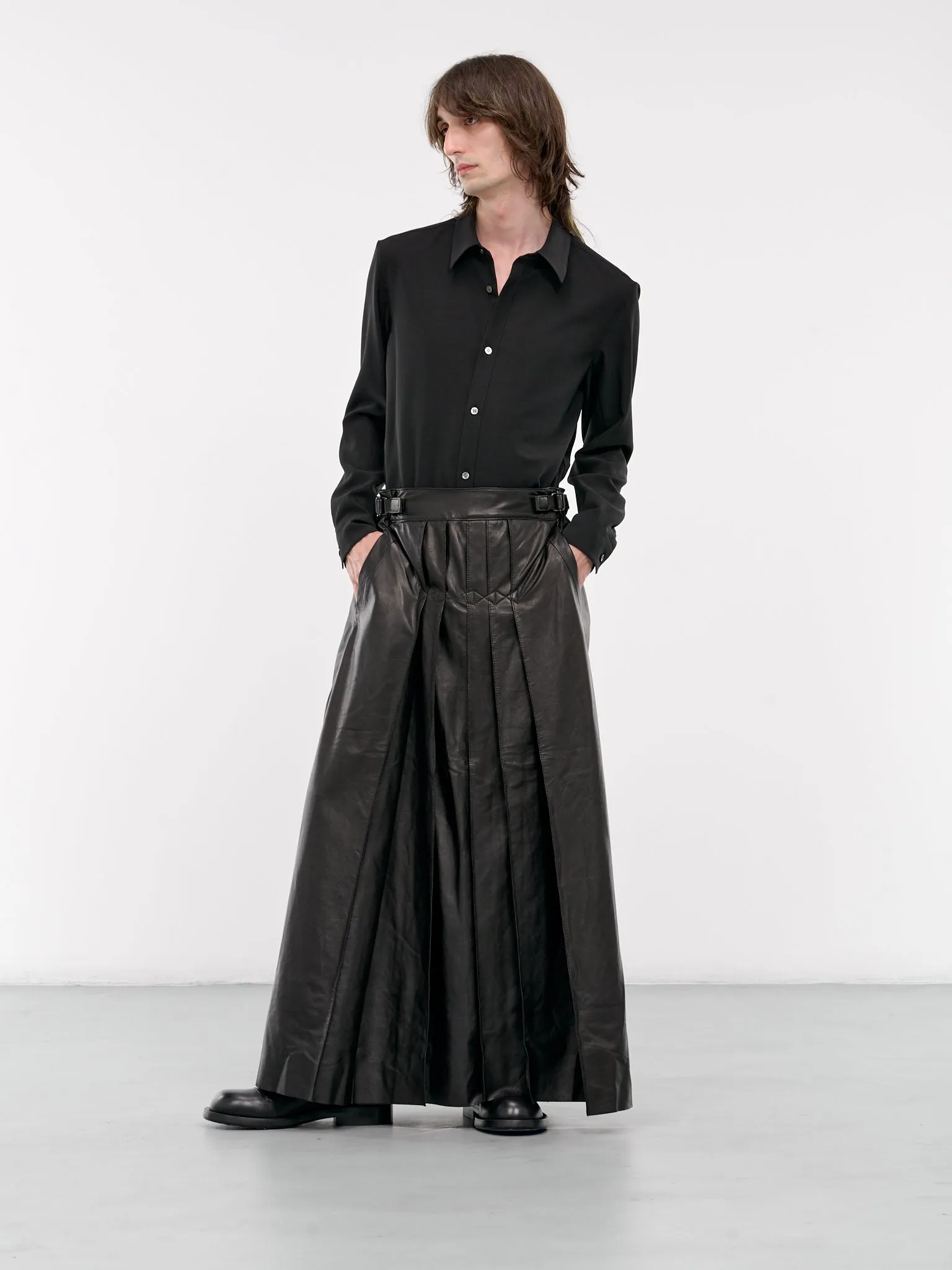 Leather Pleated Skirt (AJP2403-BLACK)