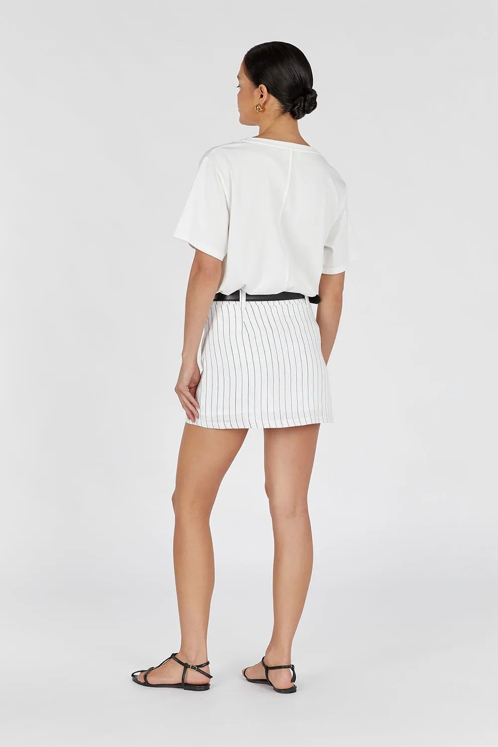 MARCEL WHITE PINSTRIPE LINEN SKORT