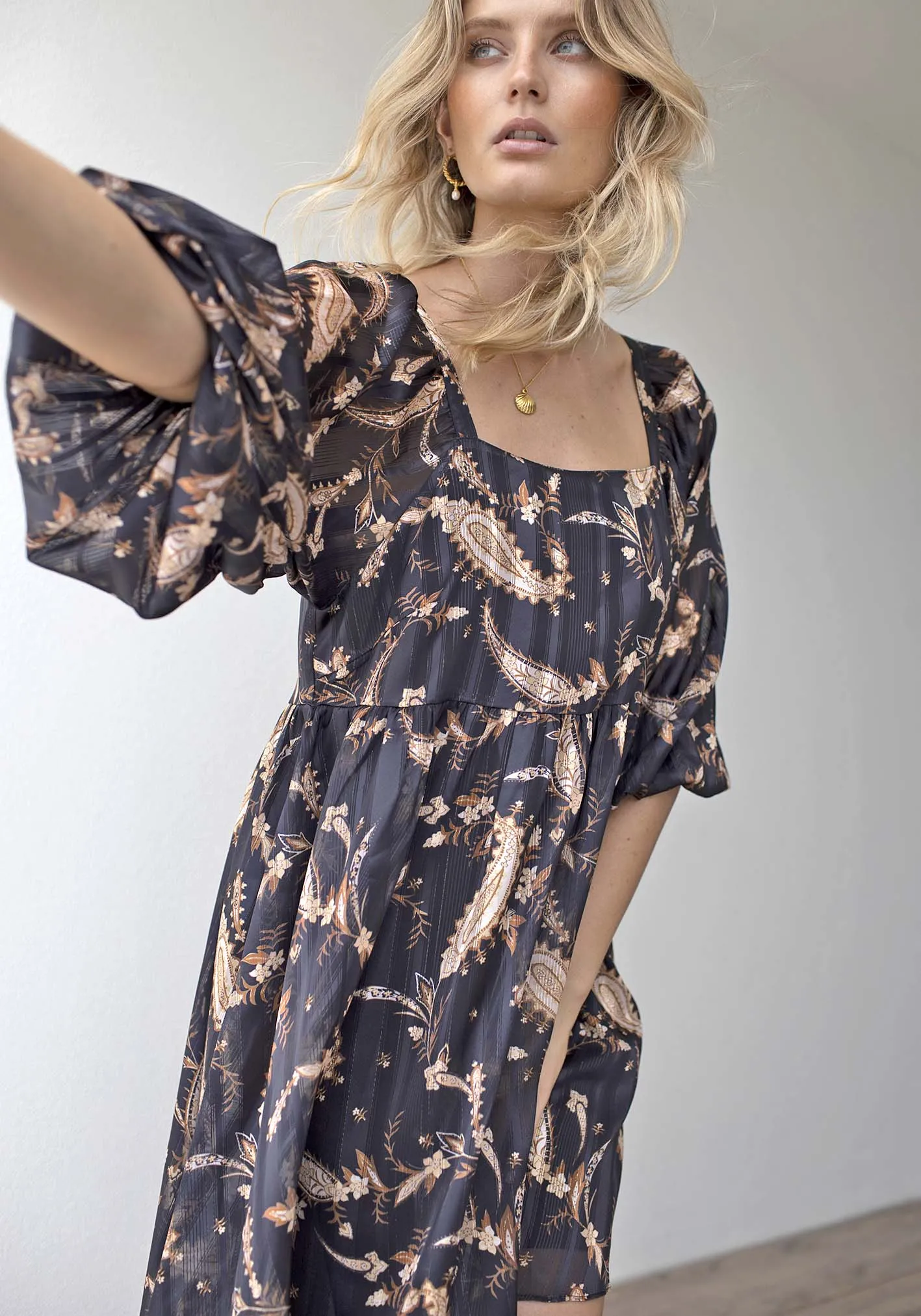 Nighttide Paisley Sleeve Mini Dress